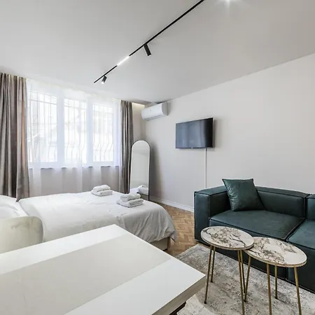 شقة 1 Bedroom Loft - Serenitas 1 By Pikhost تيرانا