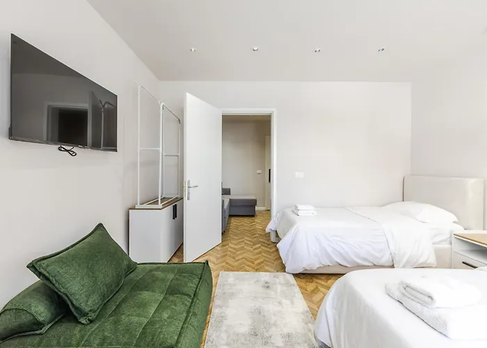1 Bedroom Loft - Serenitas 1 By Pikhost 公寓 地拉那